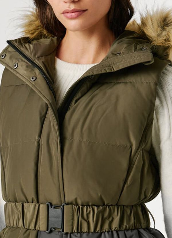 Woman long padded waistcoat